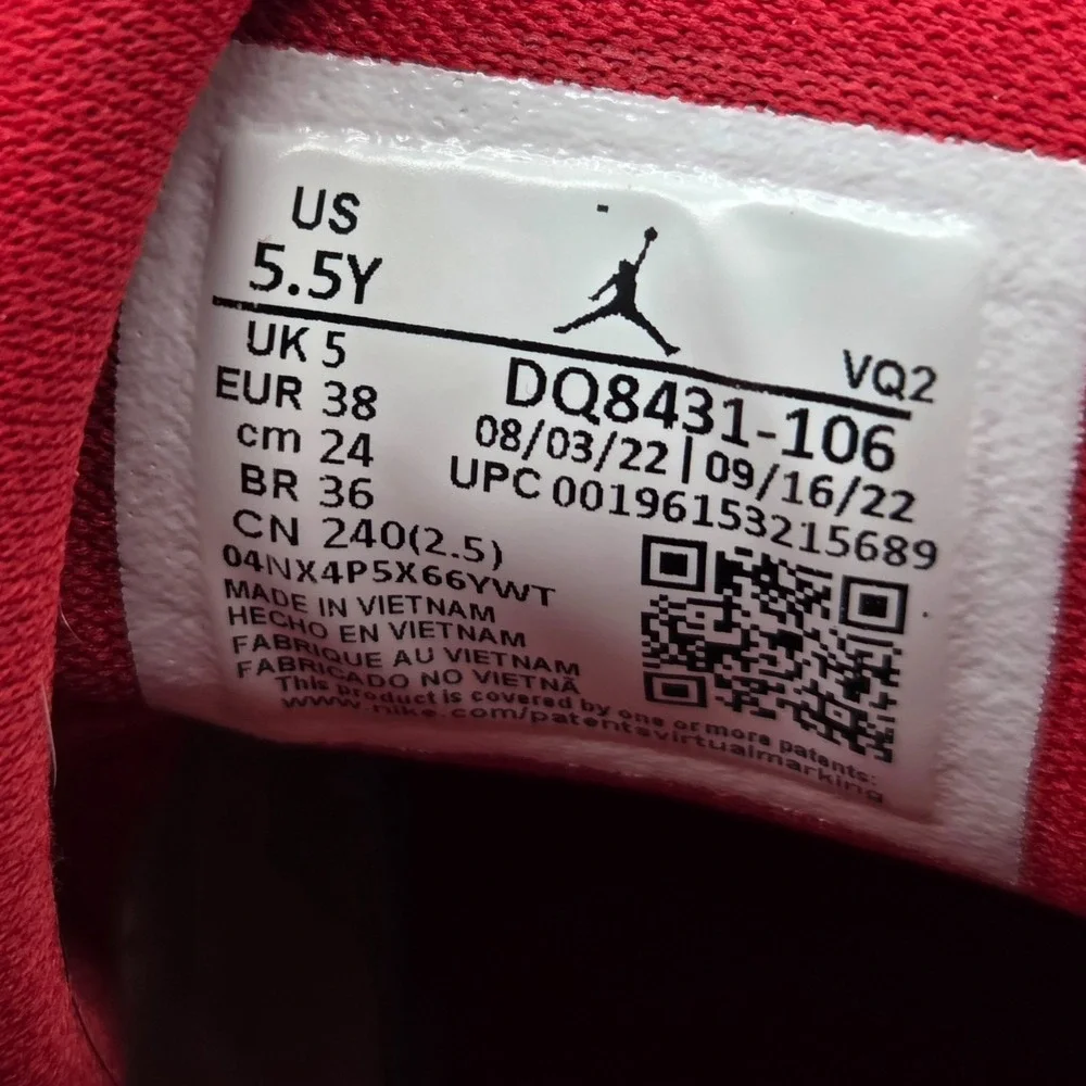 Nike Air Jordan Jumpman Two Trey White Red Black Sneakers DQ8431-106 Boys 5.5 Y